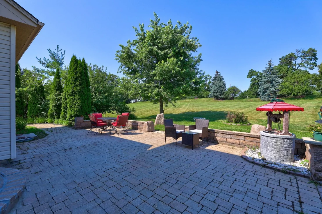 Photo of 5587 Notting Hill Road