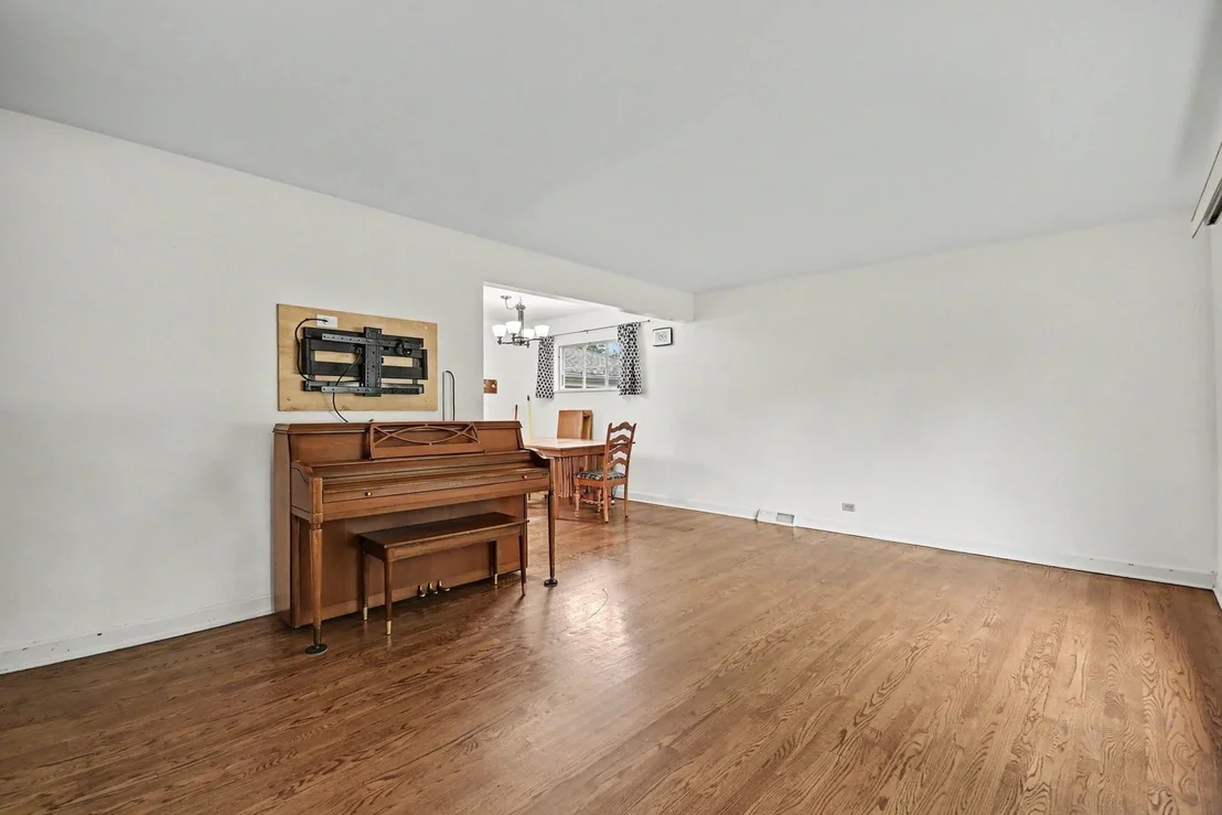 Photo of 708 Glendale Drive