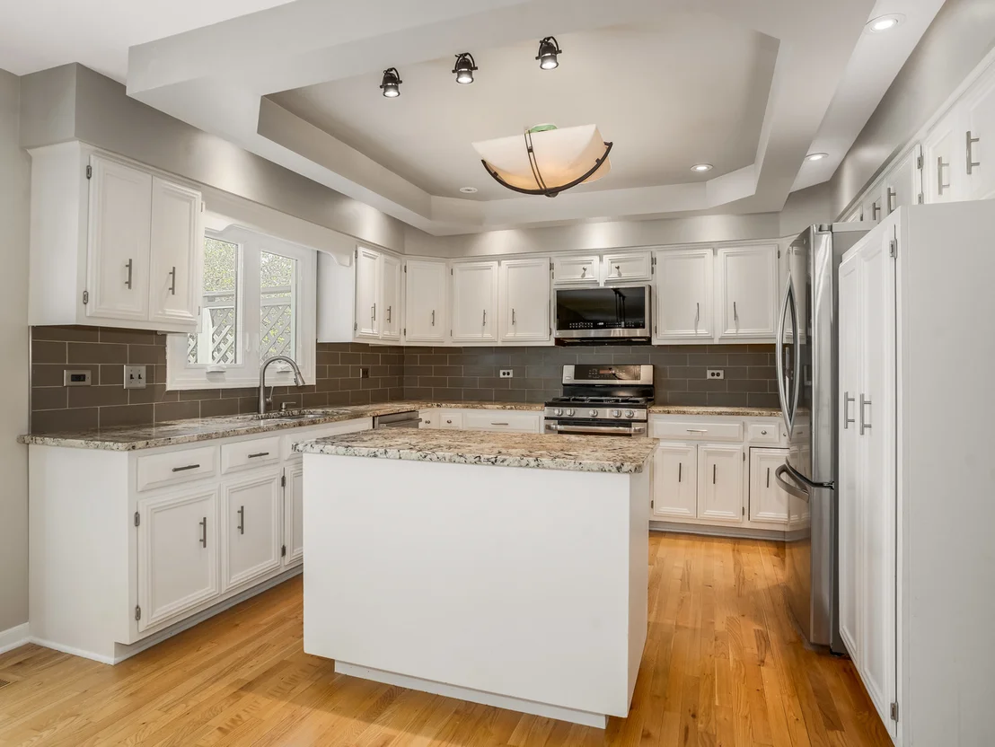 Photo of 2530 Cheshire Drive