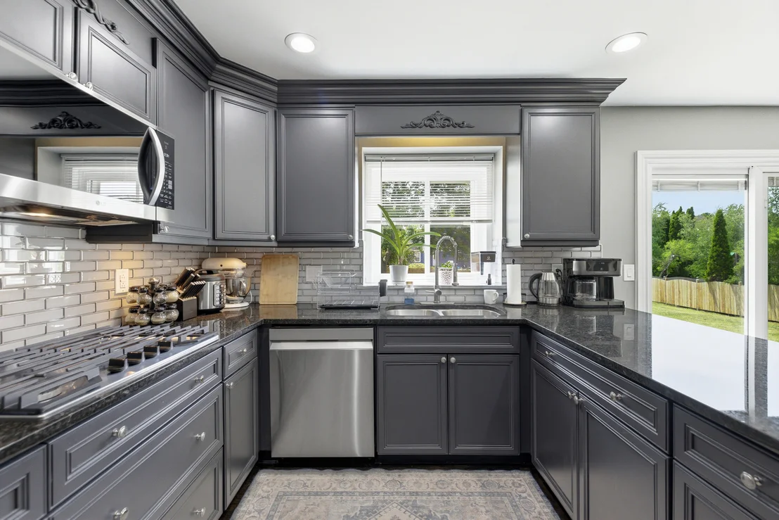 Photo of 845 Crabtree Lane