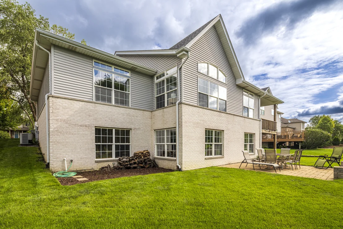 Photo of 16453 LAKESIDE Drive