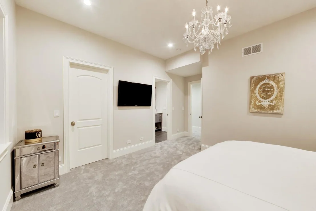 Photo of 440 Sunset Drive