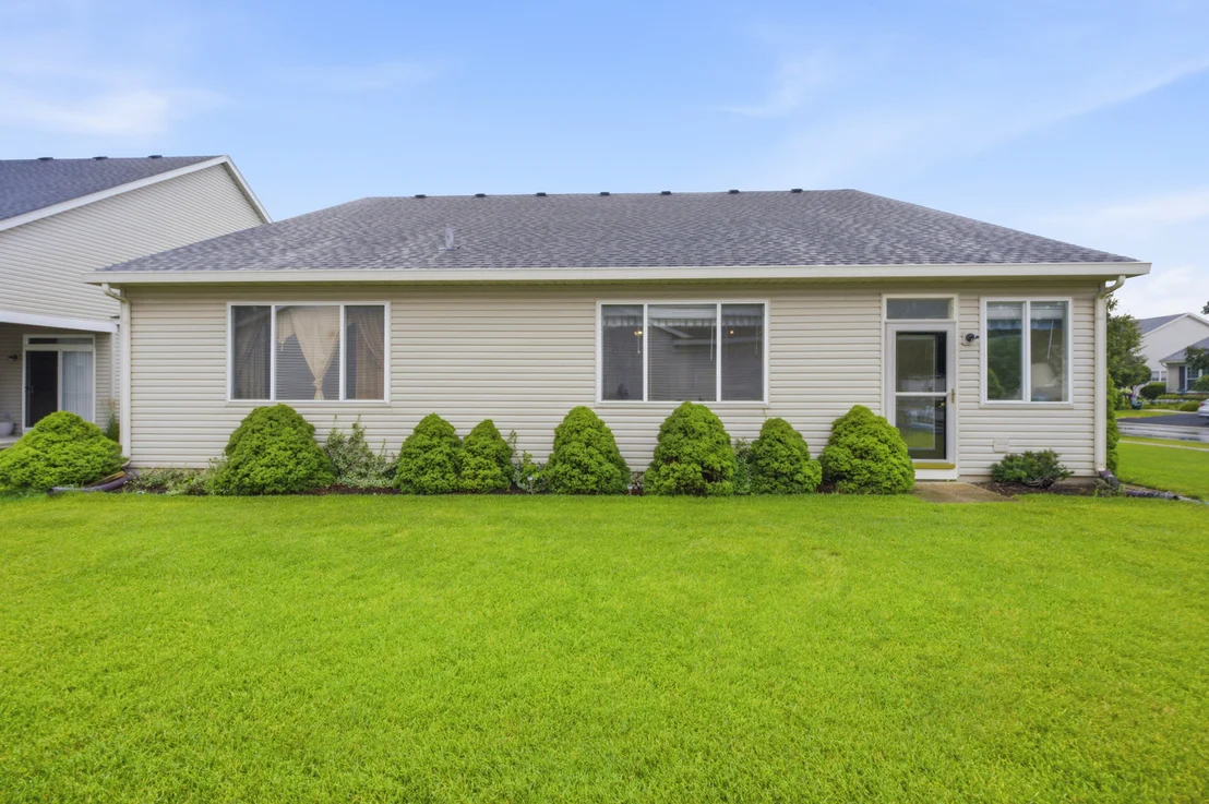 Photo of 623 Saugatuk Circle