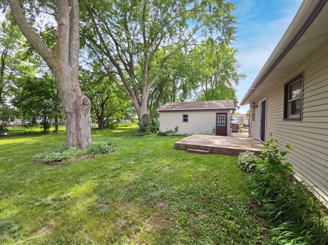 Photo of 400 Phyllis Avenue