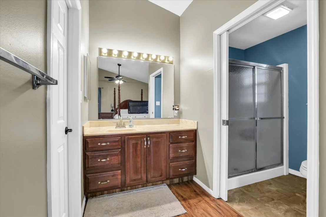 Photo of 301 N Spruce Drive