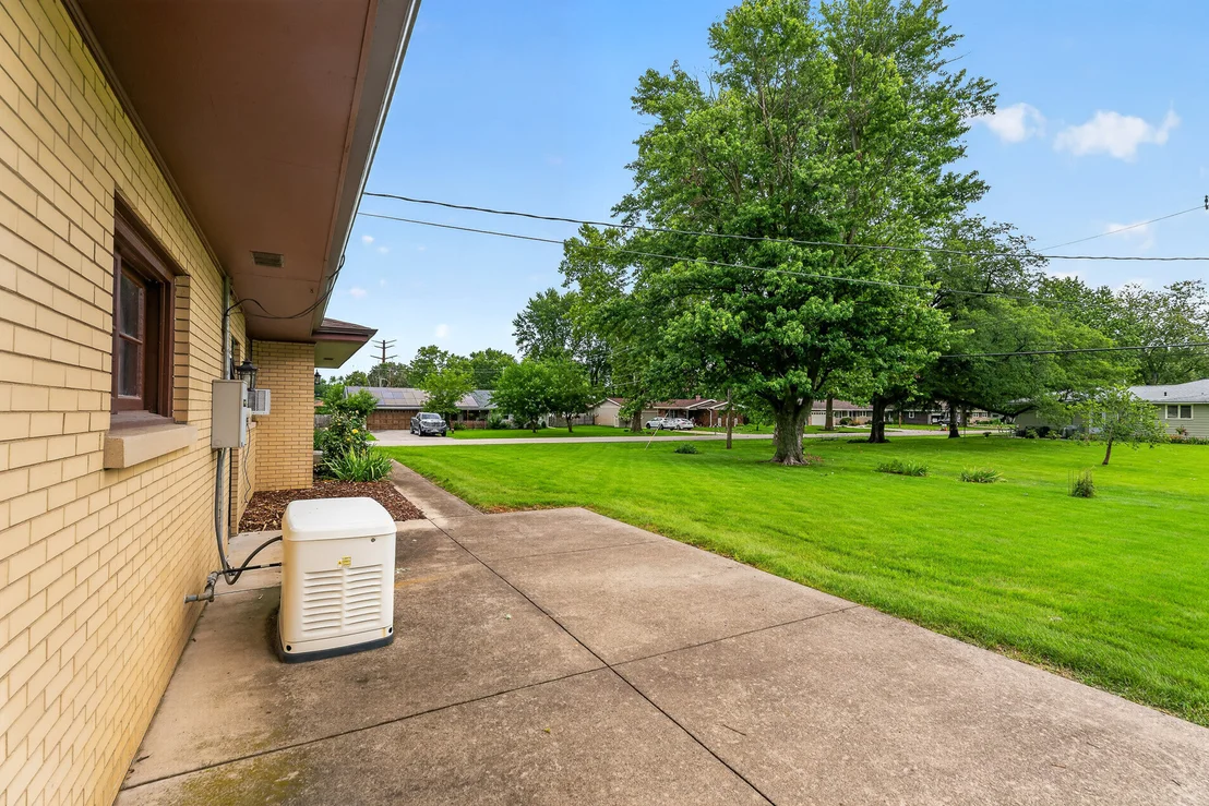 Photo of 3300 Pinecrest Drive