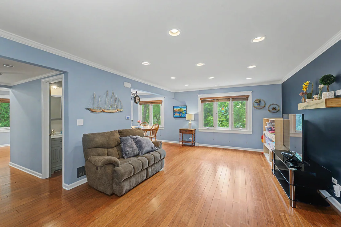Photo of 5091 Chambers Drive