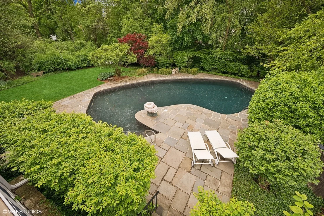 Photo of 844 Hibbard Road