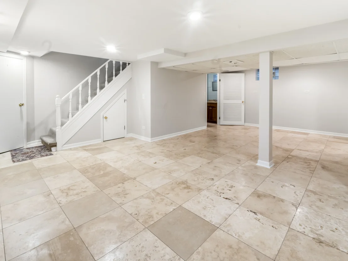 Photo of 225 Stratford Road