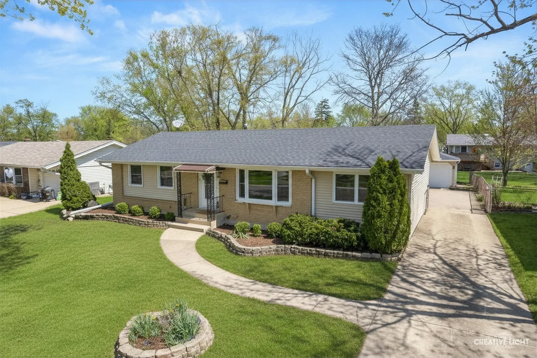 Photo of 607 Grace Lane
