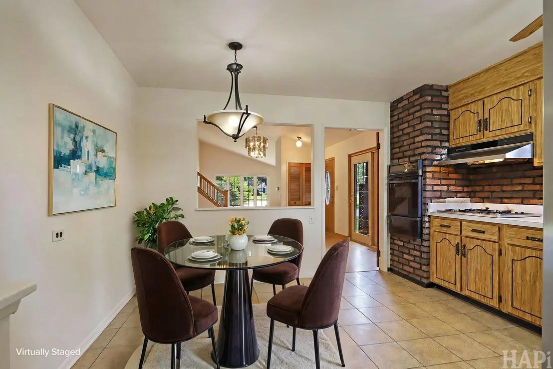 Photo of 412 Warren Road