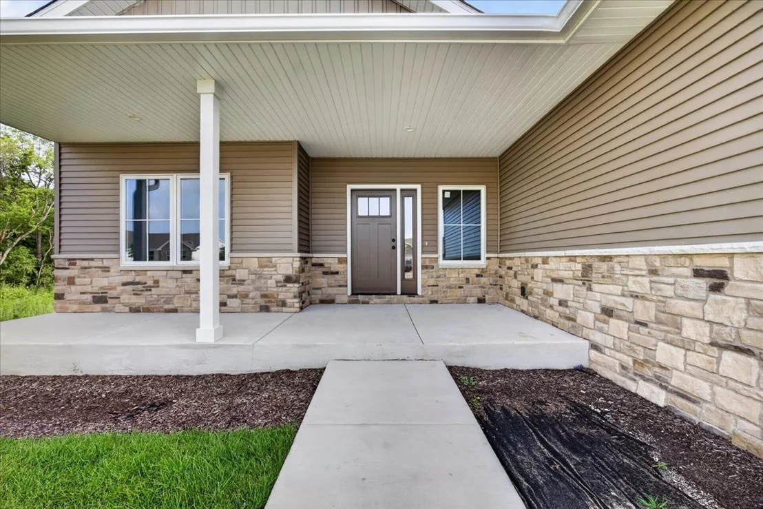 Photo of 4137 Waters Edge Drive