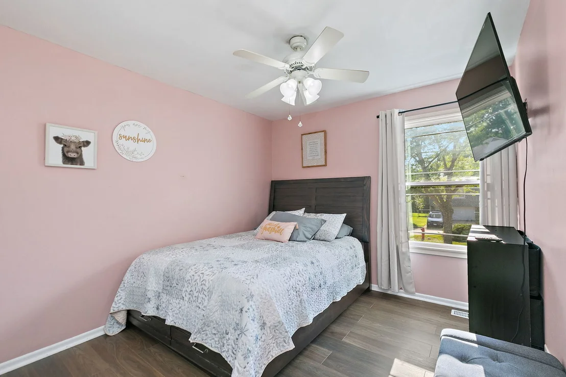 Photo of 17 Joslyn Drive