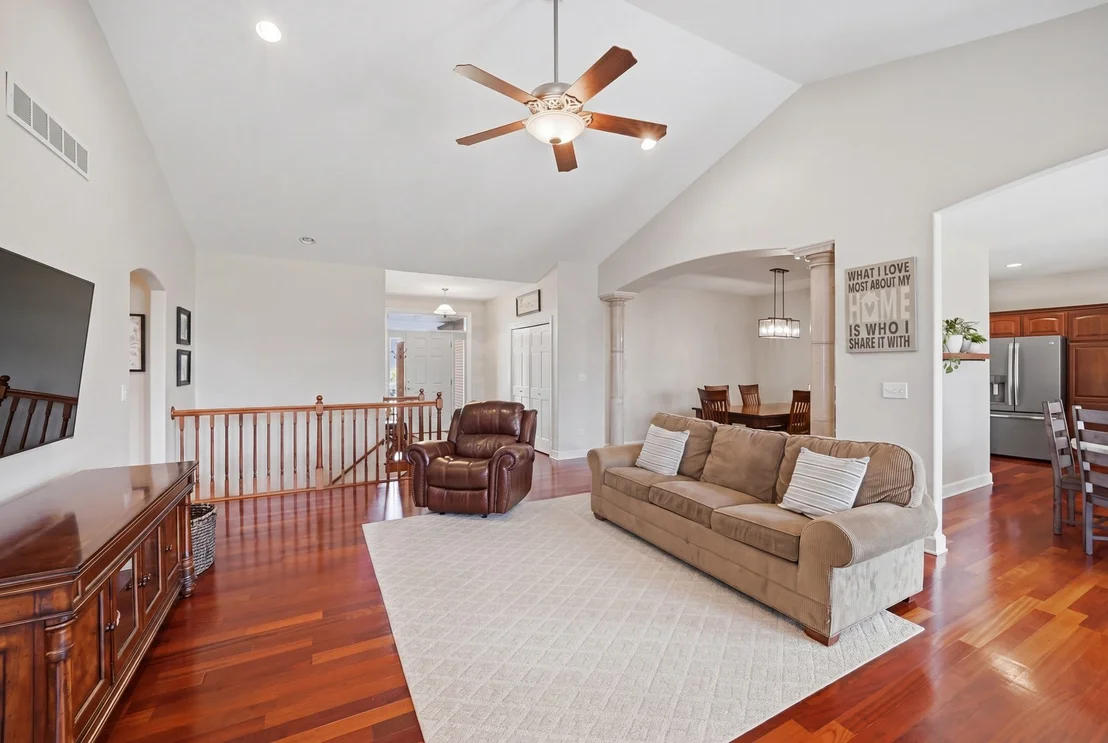 Photo of 2337 Dustin Drive
