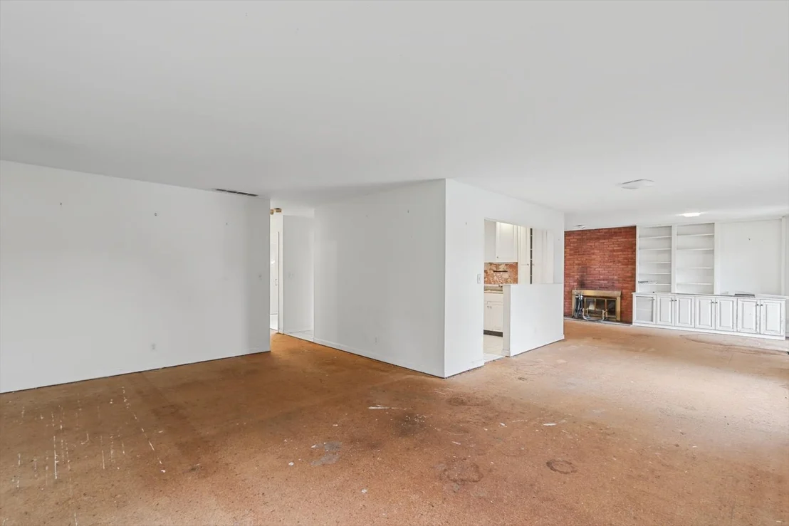 Photo of 1913 Moraine Drive