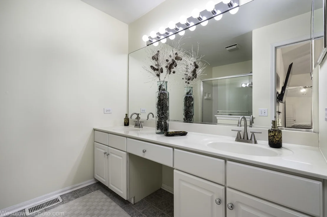 Photo of 207 Locksley Drive