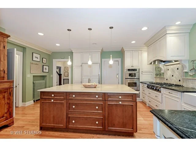 Photo of 1710 Forest Avenue