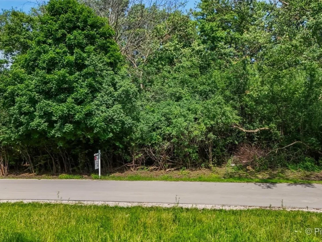 Photo of 4N Niles Avenue