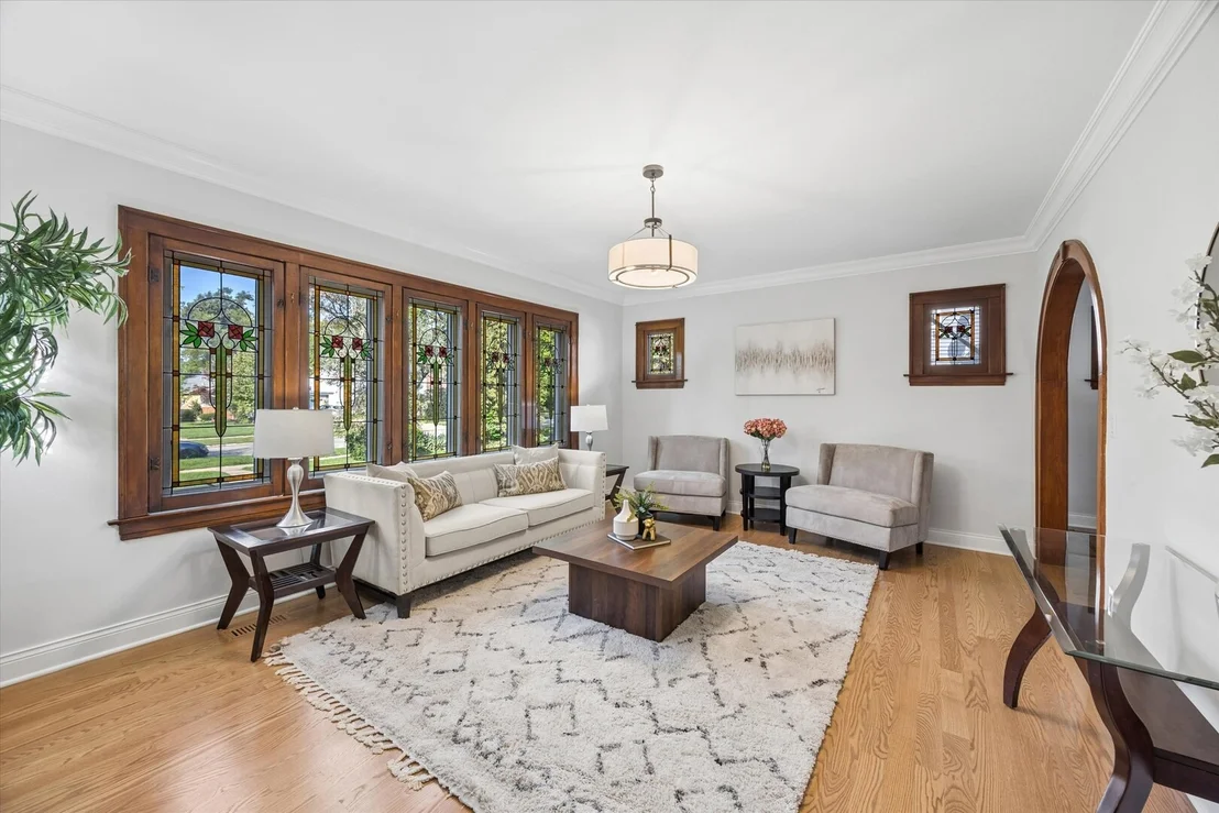 Photo of 354 Lionel Road