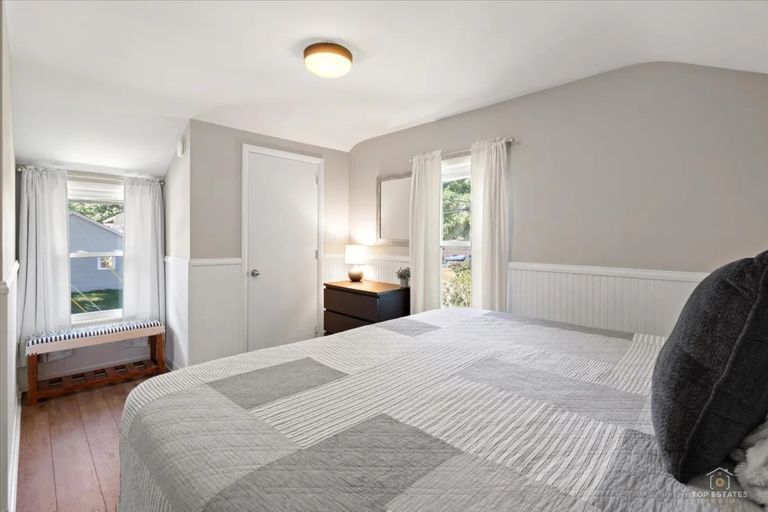 Photo of 116 N 7th Avenue