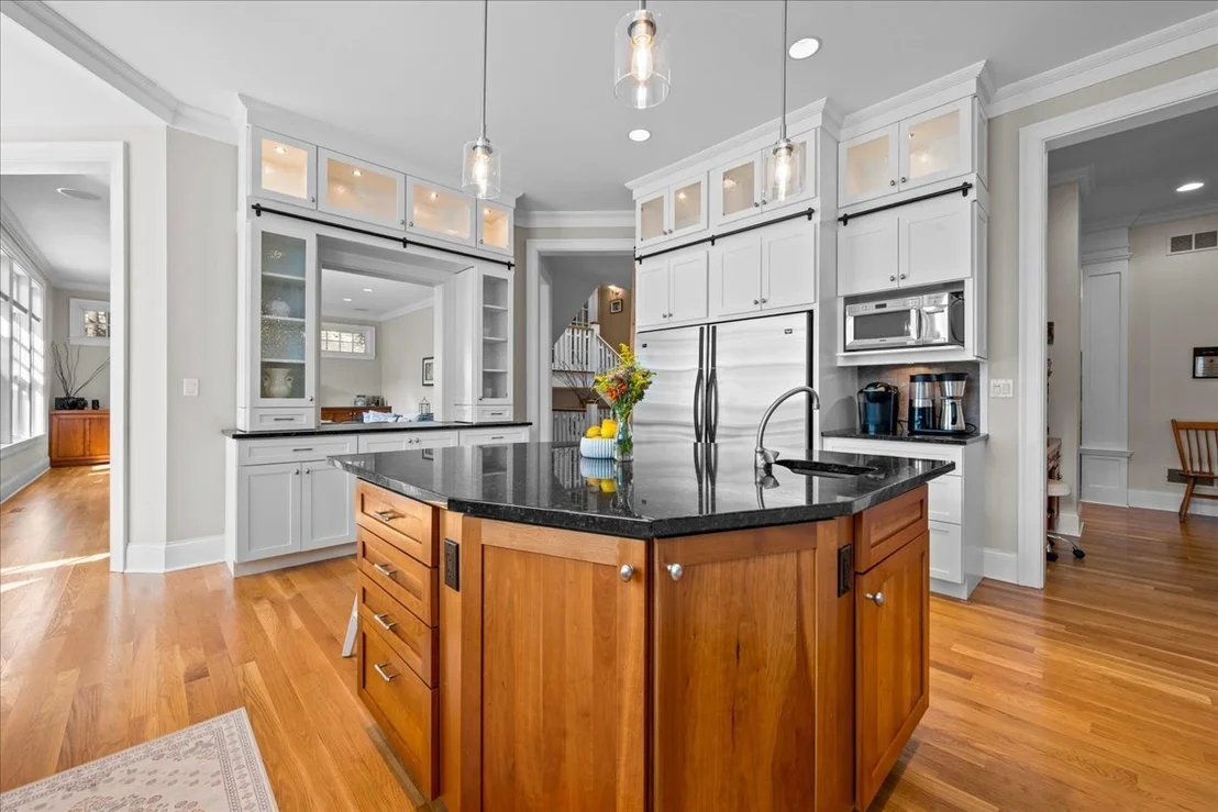 Photo of 780 Prairie Road