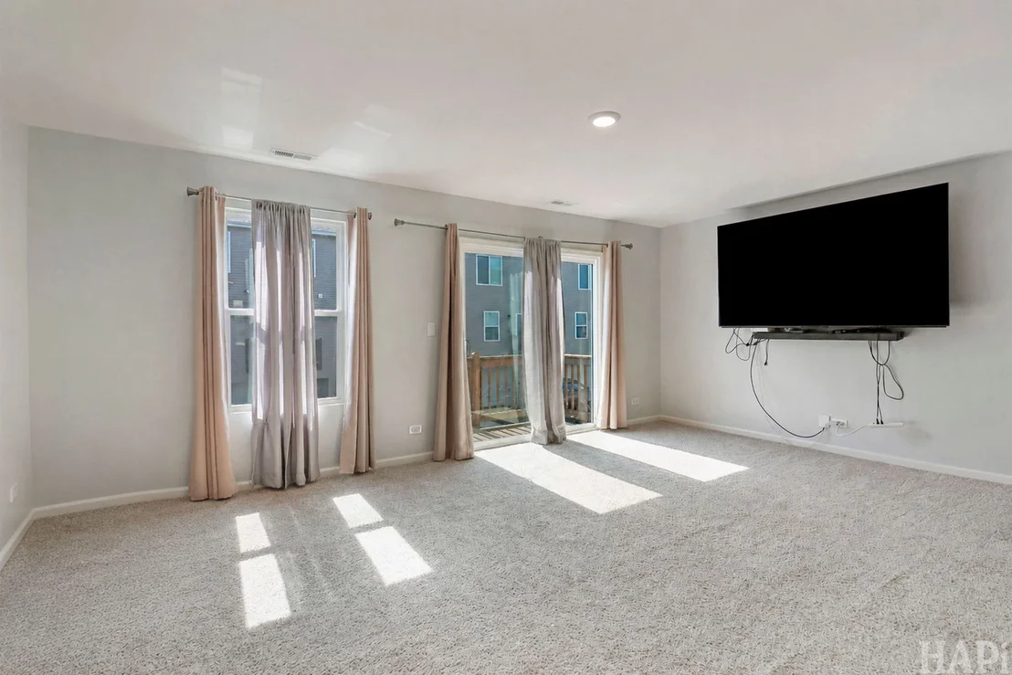 Photo of 2368 Alison Avenue