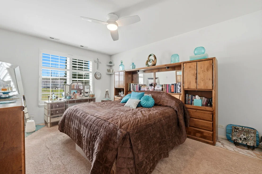 Photo of 561 Autumn Circle