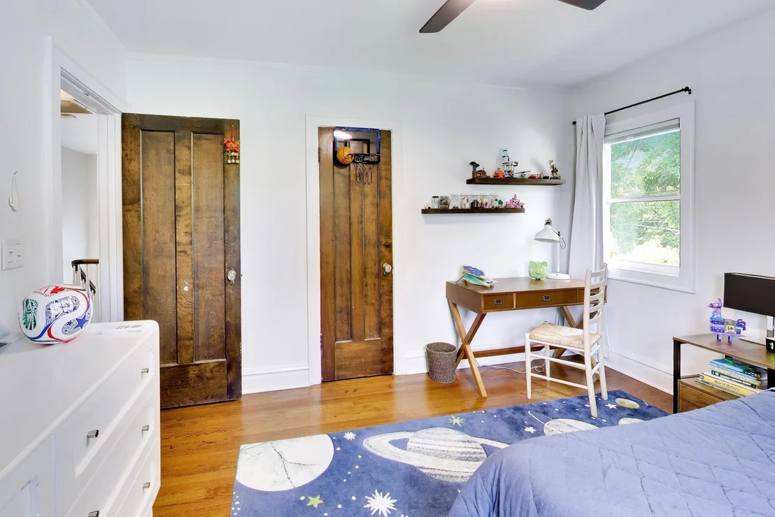 Photo of 622 Forest Avenue