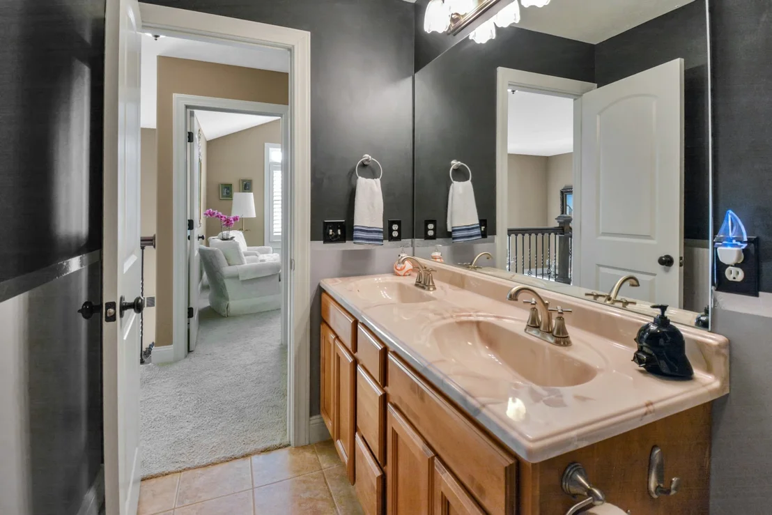 Photo of 1303 Janet Drive