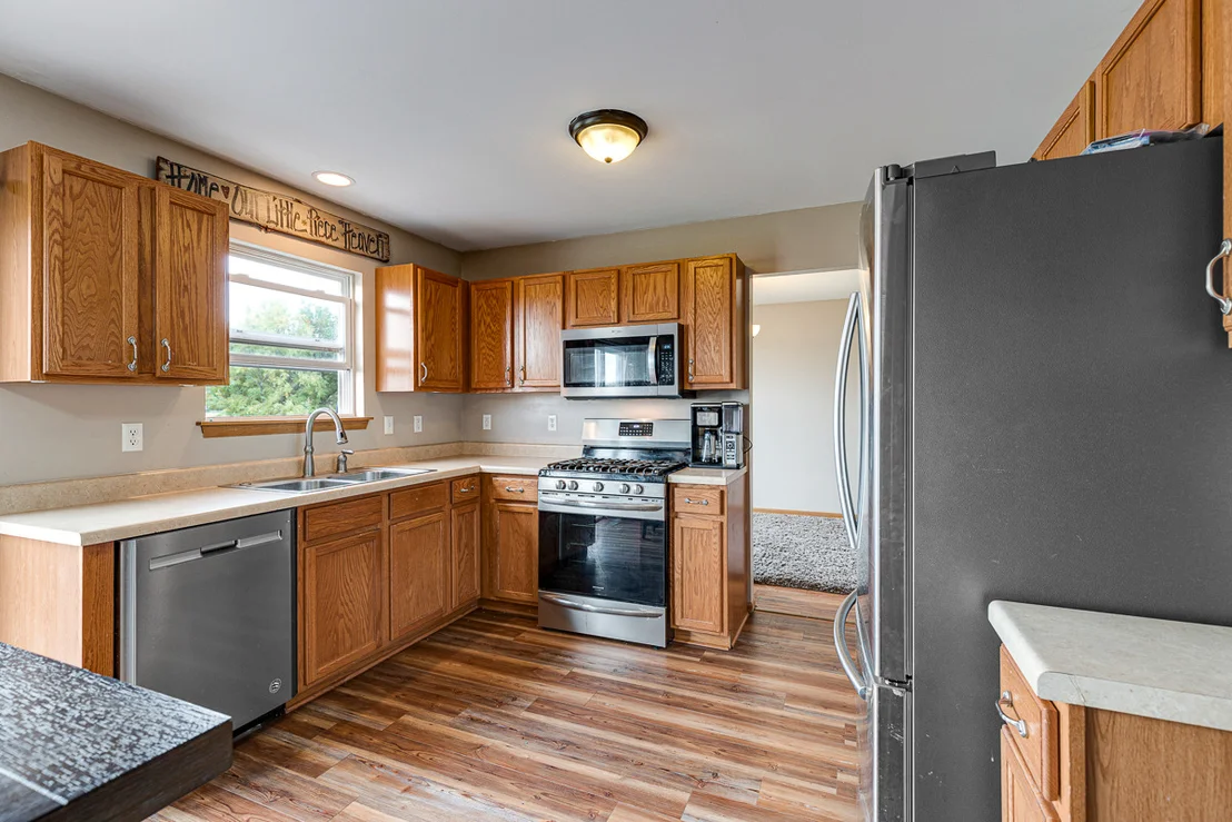 Photo of 775 Hyacinth Lane
