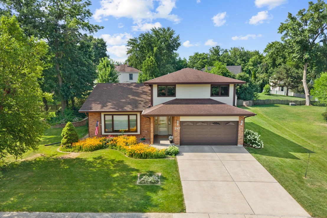 Photo of 345 Mayfair Drive