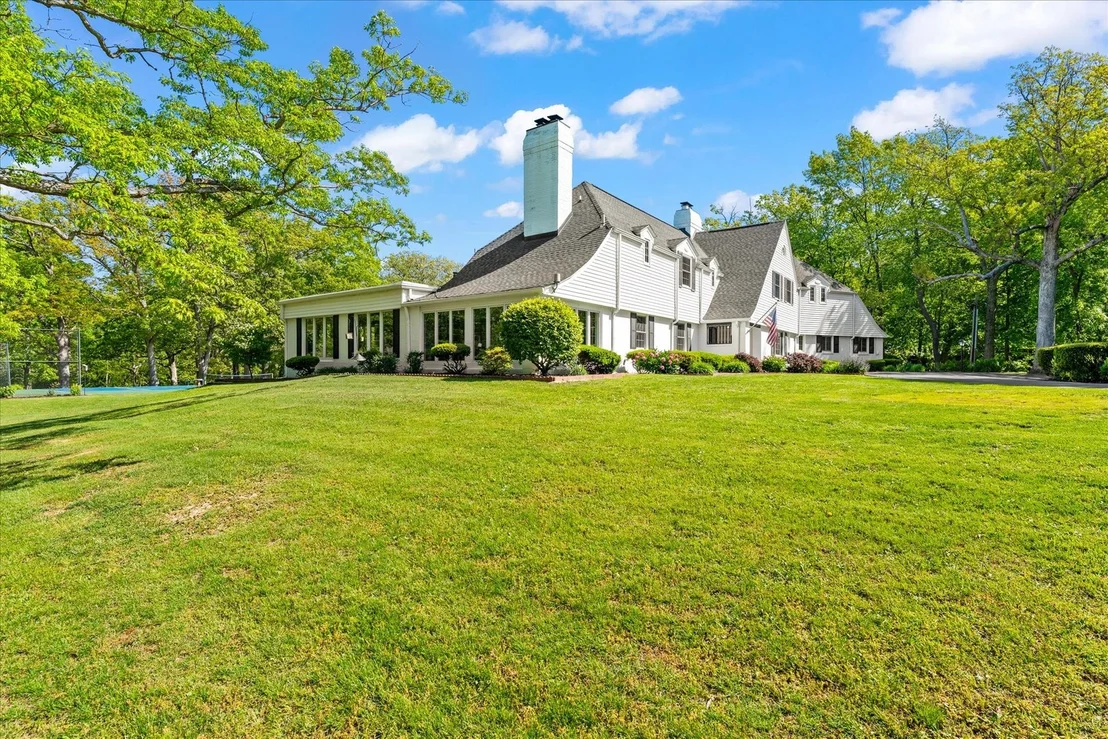 Photo of 27 Hickory Lane