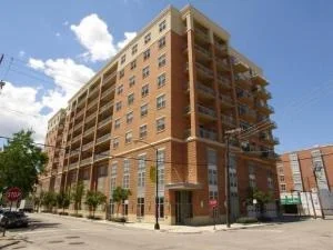 Photo of Unit 712 at 950 W MONROE Street
