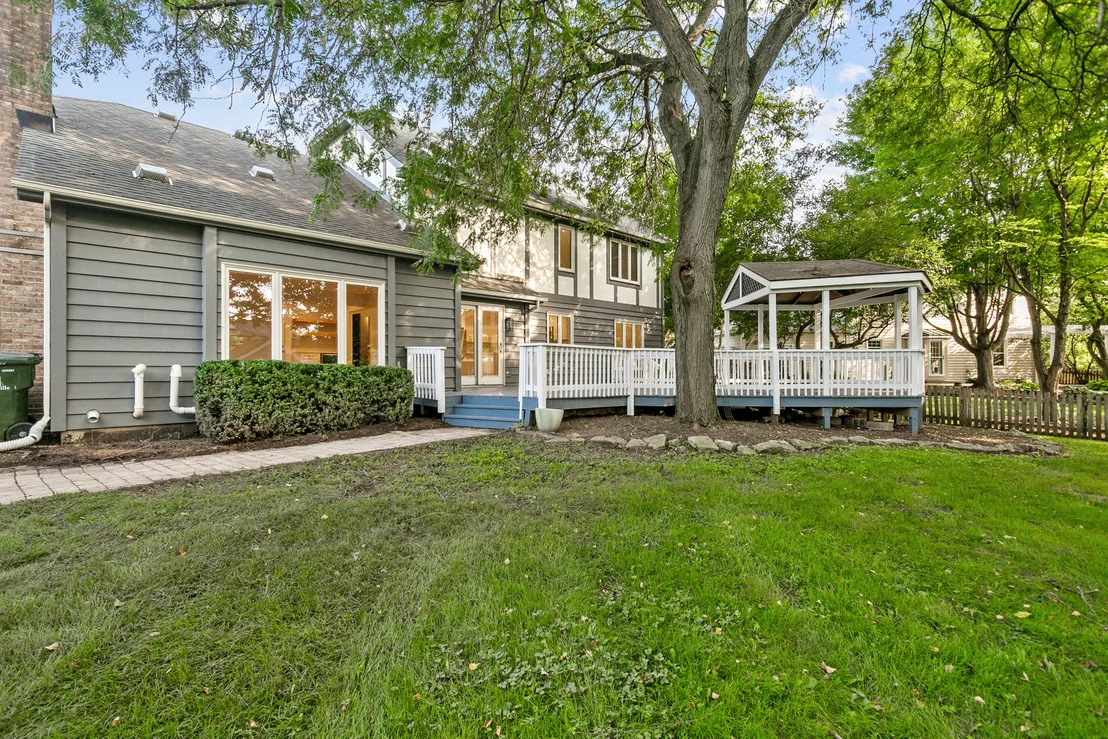 Photo of 710 Alexandria Drive