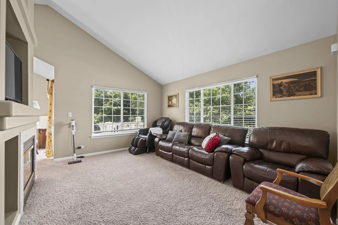 Photo of 557 Cary Woods Circle