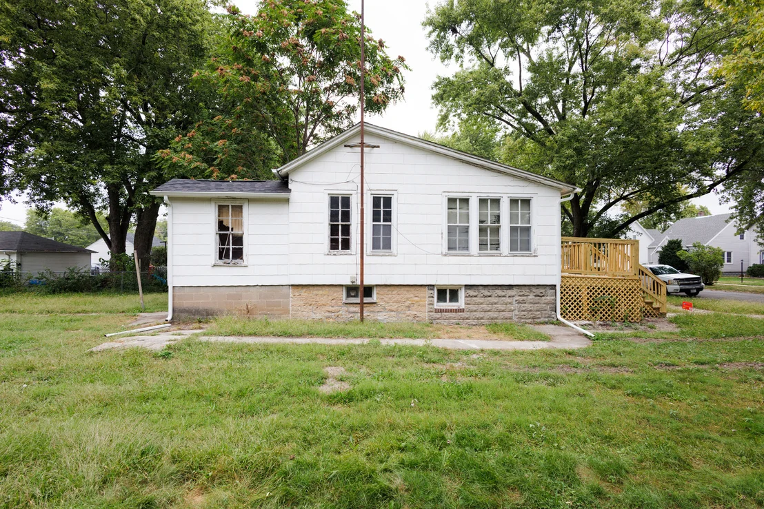 Photo of 1065 S 4th Avenue