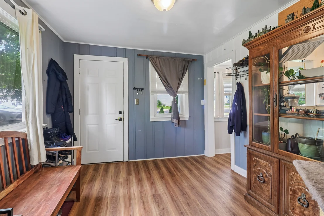 Photo of 121 Beachview Drive