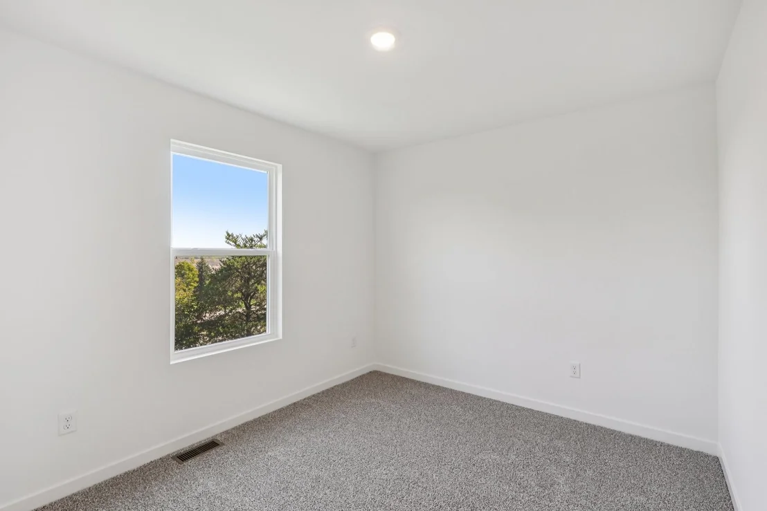 Photo of 1387 Oakfield Lane