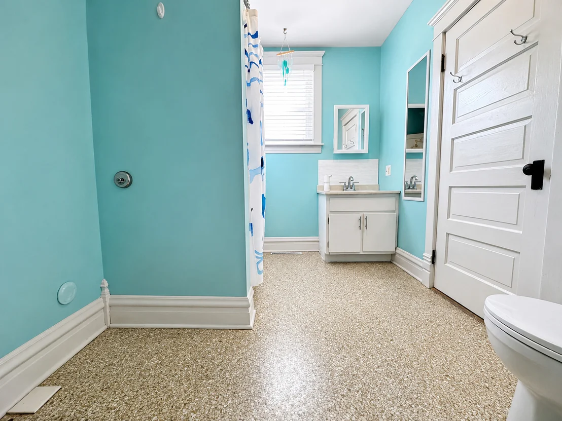 Photo of 611 6th Avenue