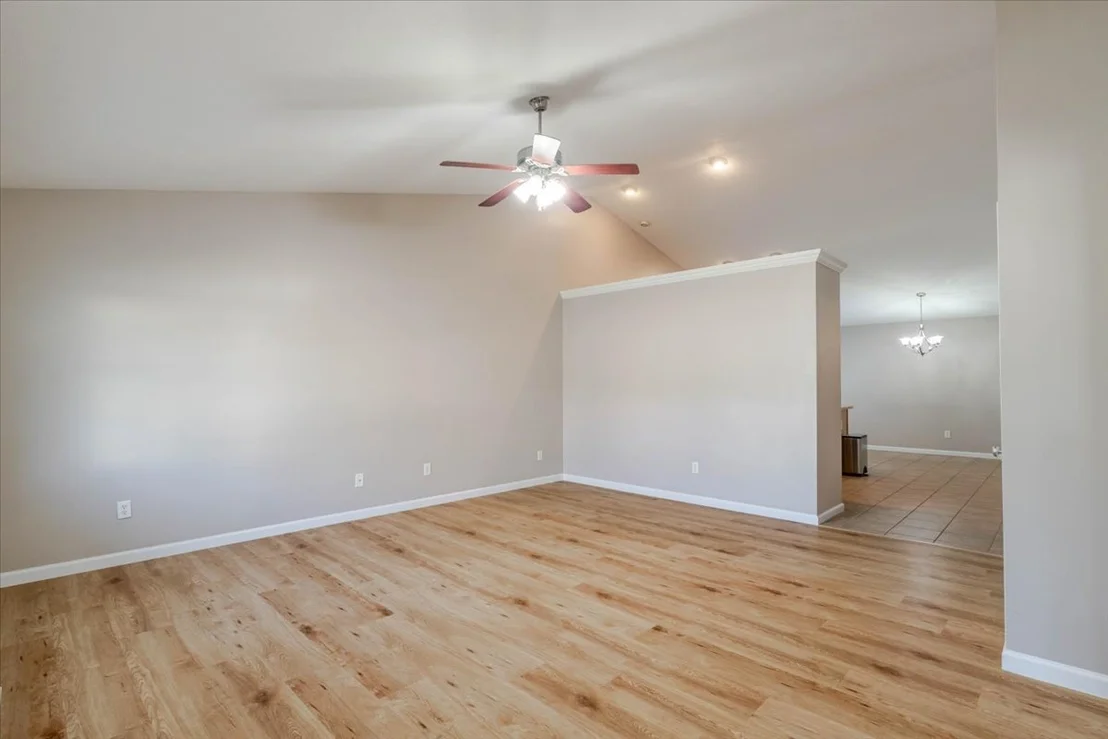 Photo of 1632 Belclare Road