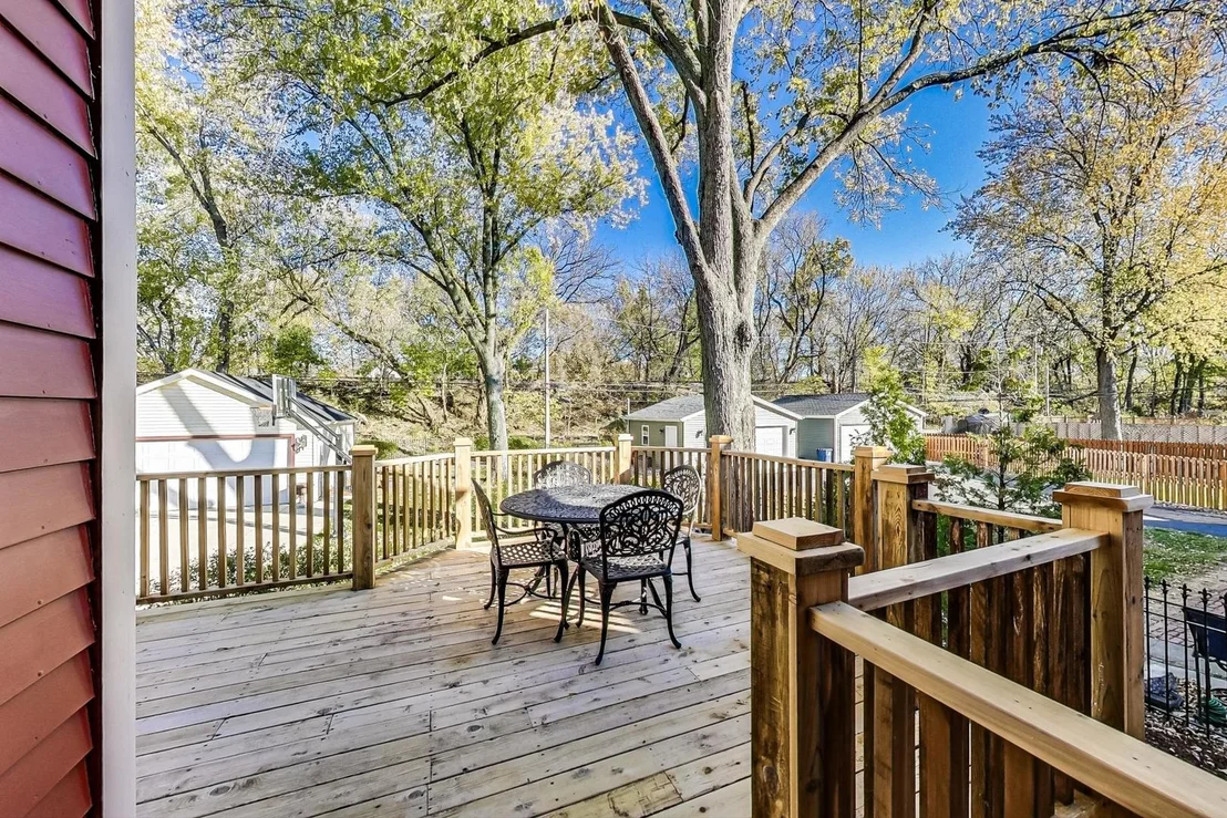Photo of 539 Forest Avenue