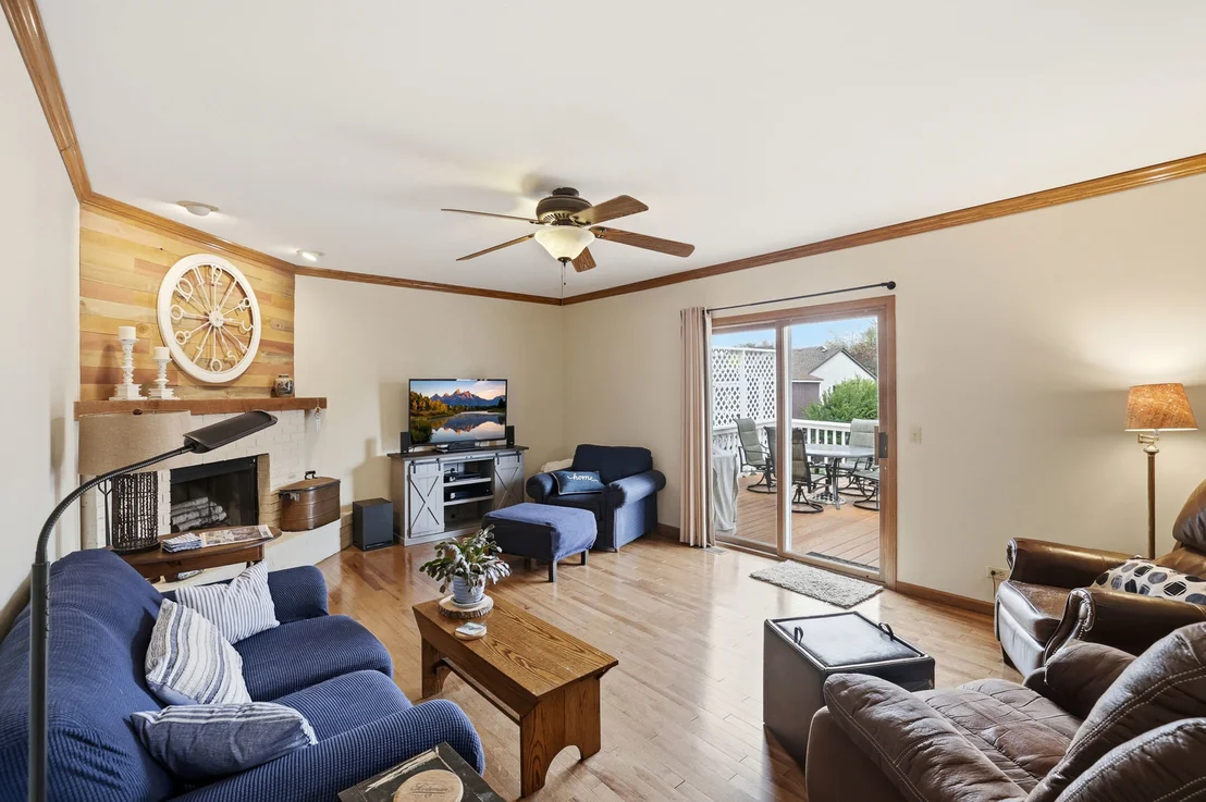 Photo of 637 N Lyle Avenue
