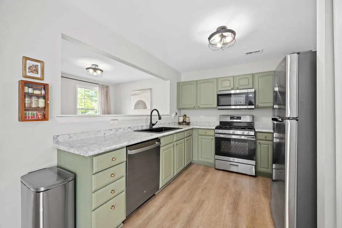 Photo of 1022 Symphony Drive