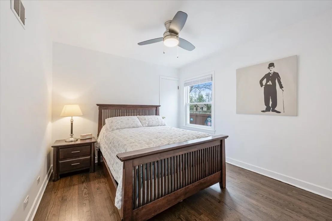 Photo of 5877 N Central Avenue