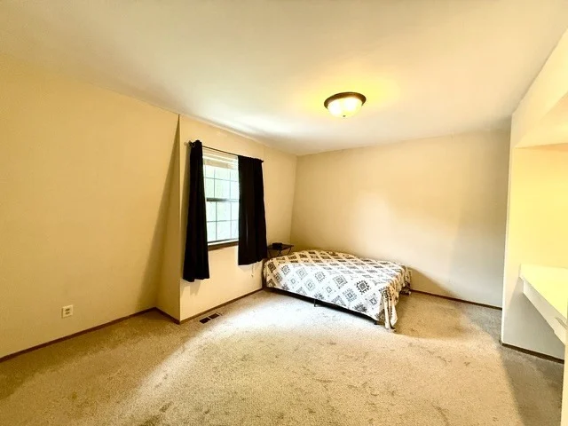 Photo of Unit A at 5 Evergreen Circle