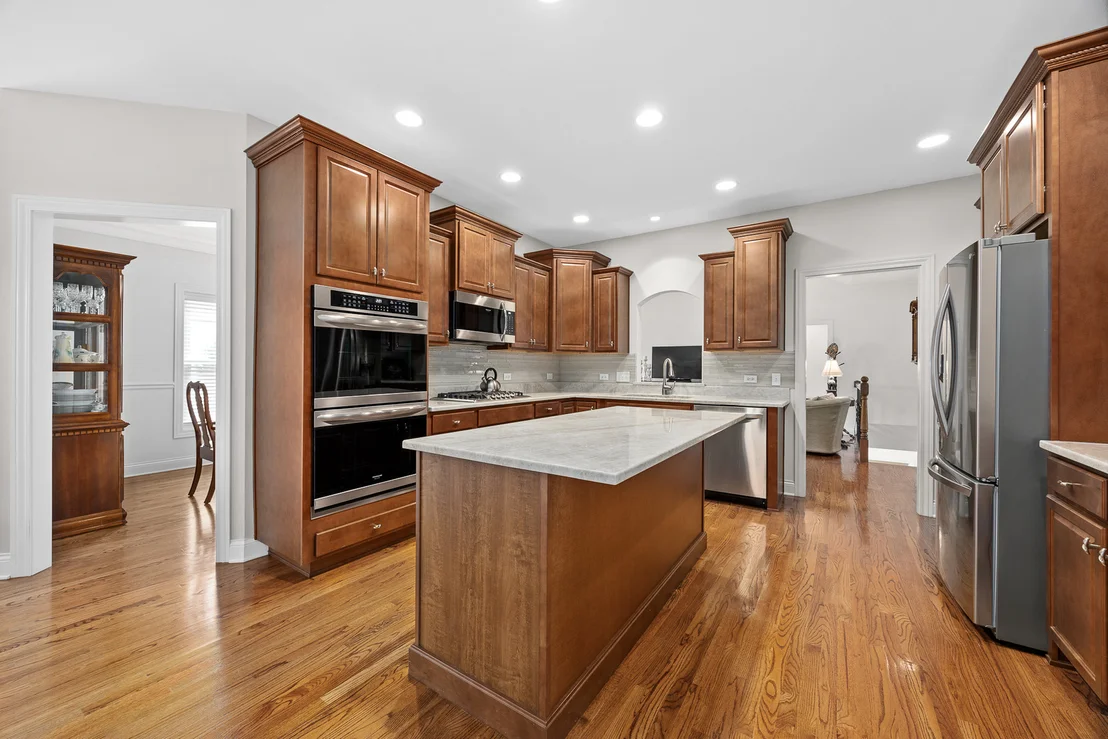 Photo of 352 Andover Drive
