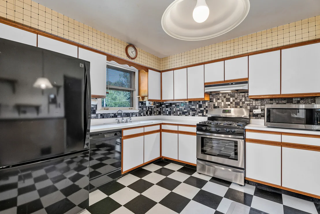 Photo of 6318 Arcadia Drive