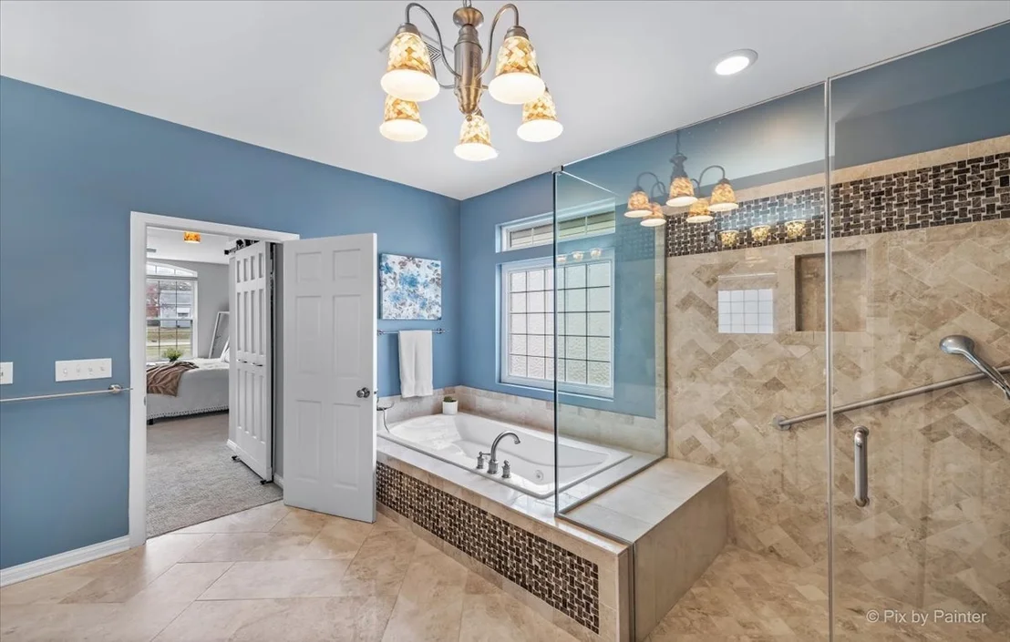 Photo of 924 Viewpointe Drive