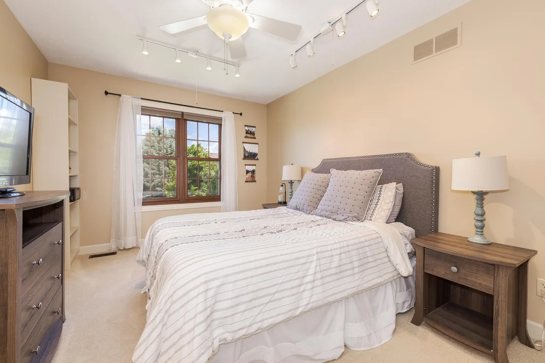 Photo of 1614 Barton Drive