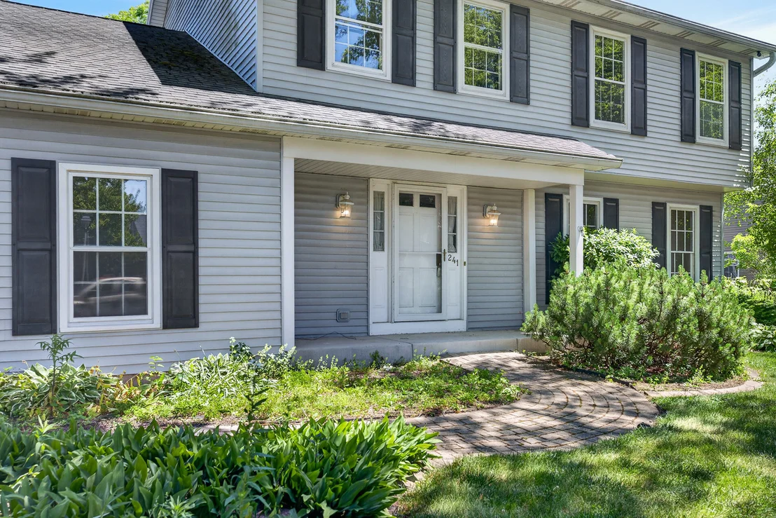 Photo of 241 Wakefield Lane